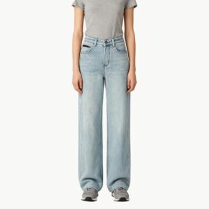 Casual Fleece Lined Jeans with a Sleek Drape